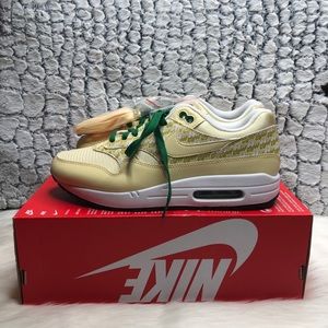 COPY - Nike air max 90 lemonade